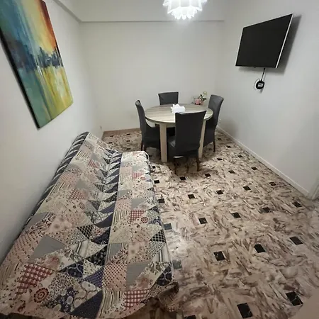 Grand Proche Promenade Apartman *